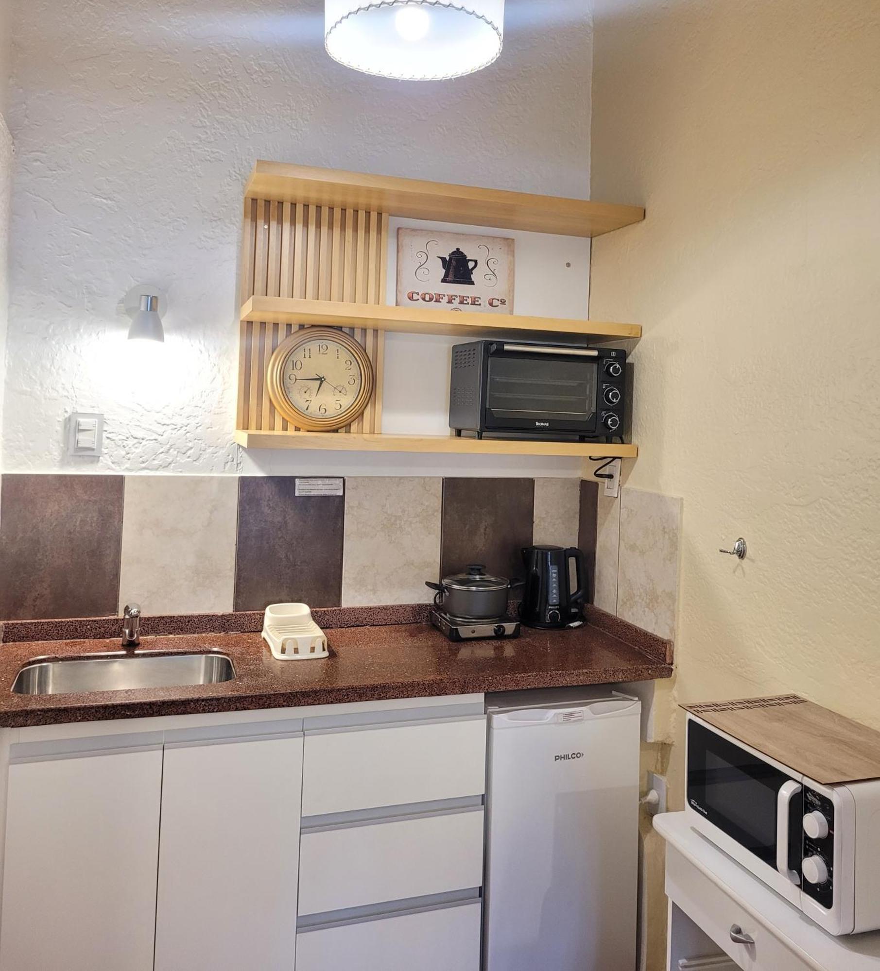 "Casa Amalia Apartamentos" Plaza Italia Y Av Aristides A 50Mts, Lugar Con Jardin Mendoza Bagian luar foto